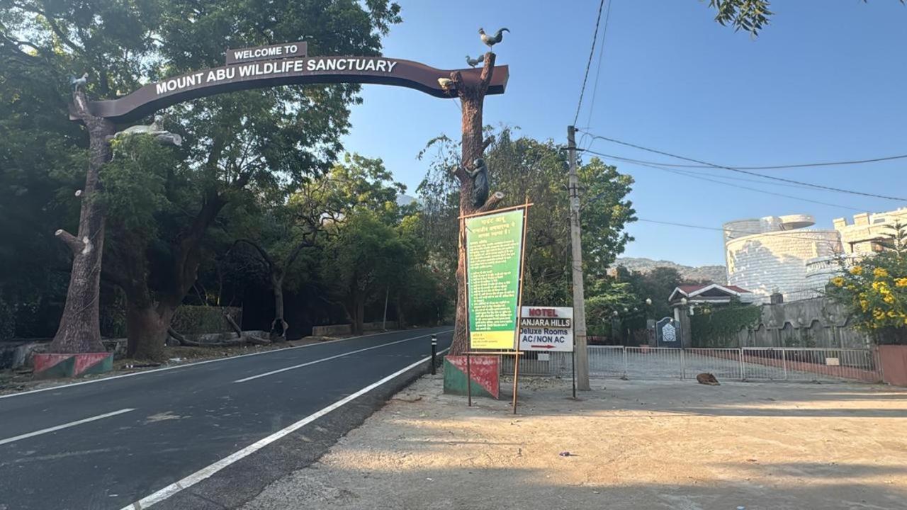 Hotel Banjara Hills Abu Road Exterior photo