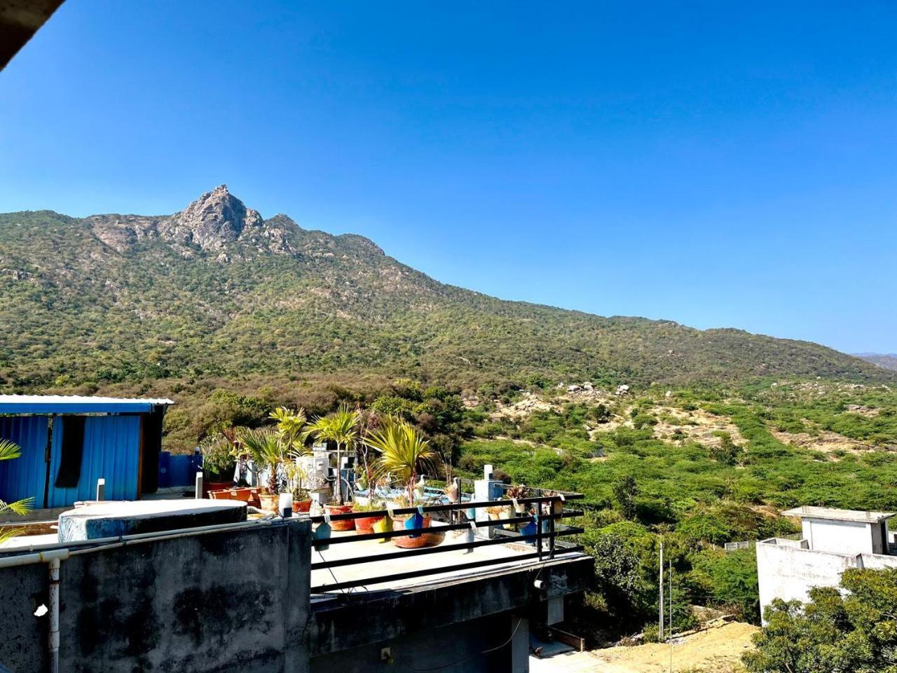 Hotel Banjara Hills Abu Road Exterior photo